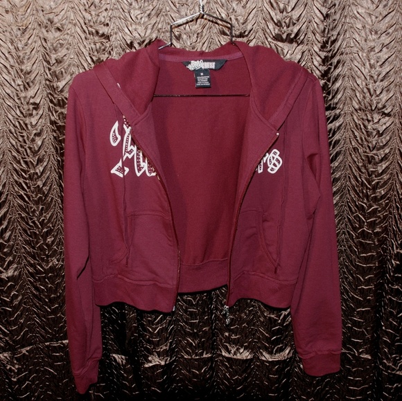 Sports Sweater All Stars! - Picture 2 of 3